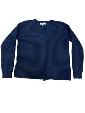 John + Jenn Navy Blue Long Sleeve V Neck Sweater-Size Small